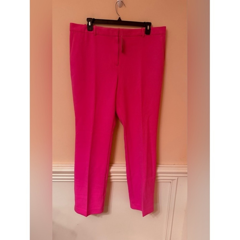 NWT Ann Taylor Women's Tailored Hot Pink Ponte Pants Size 18T‎